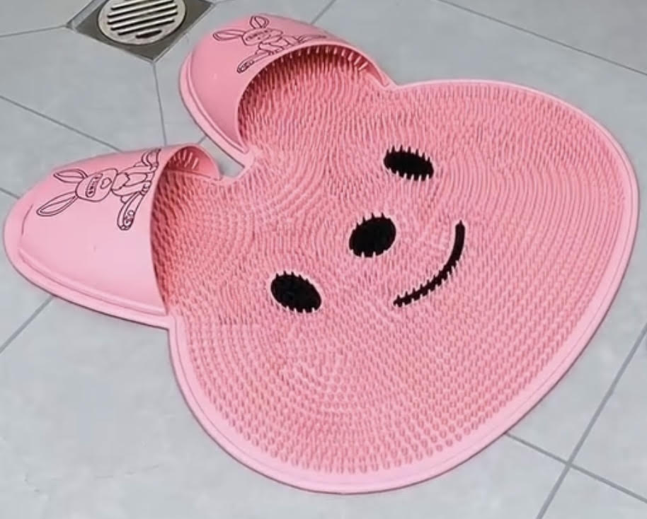 Cute Bunny Foot Scrubber Mat for Bath – Pink Silicone Foot Cleaner